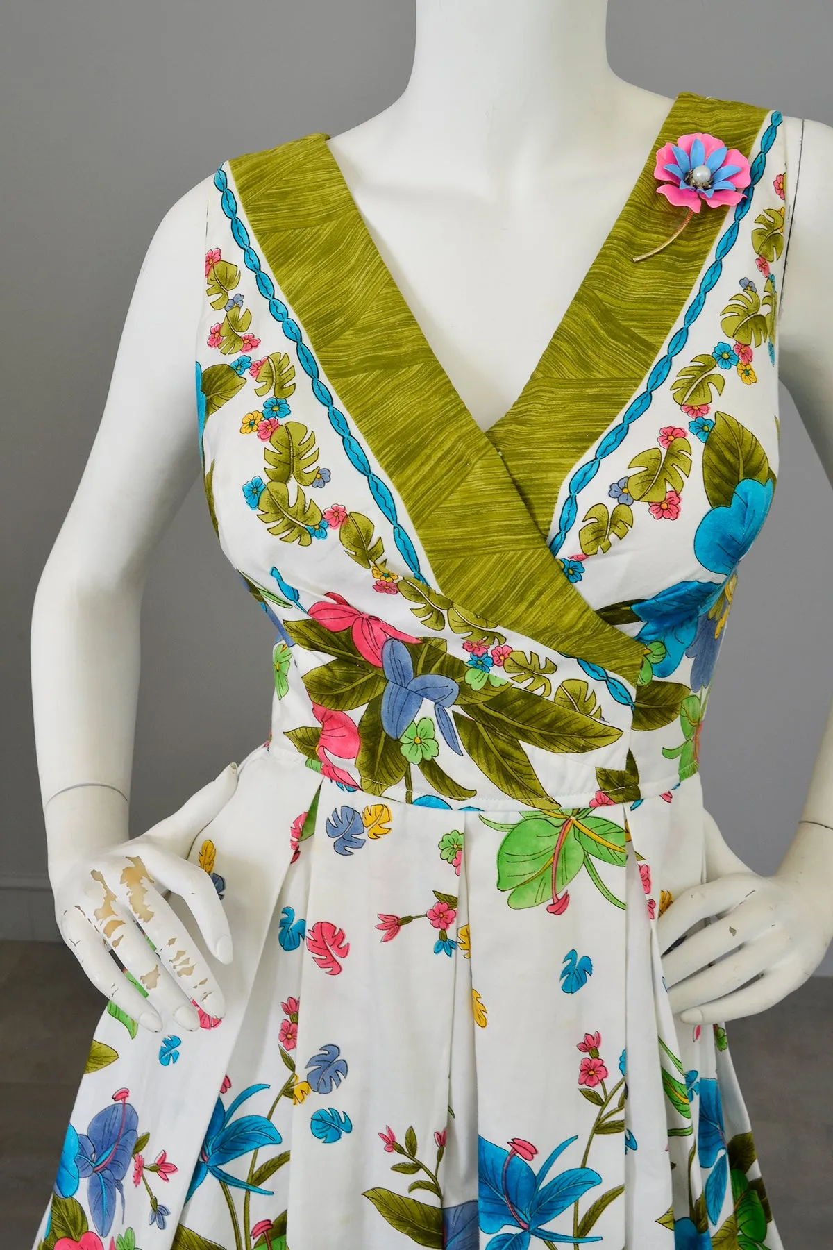 1960s Orchid Print Kamehameha Dress