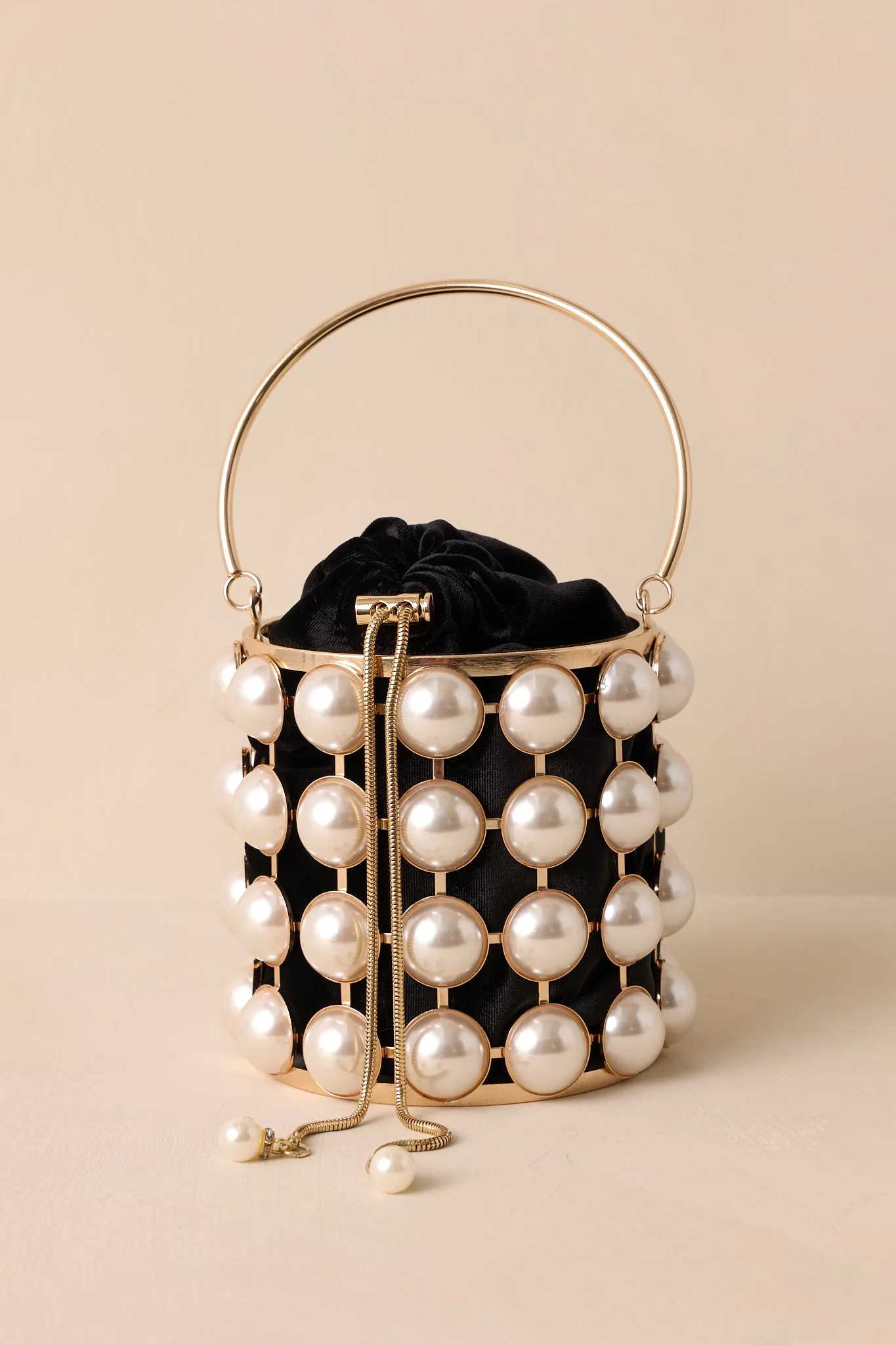 Chic Accent Ivory Pearl & Gold Embellished Clutch